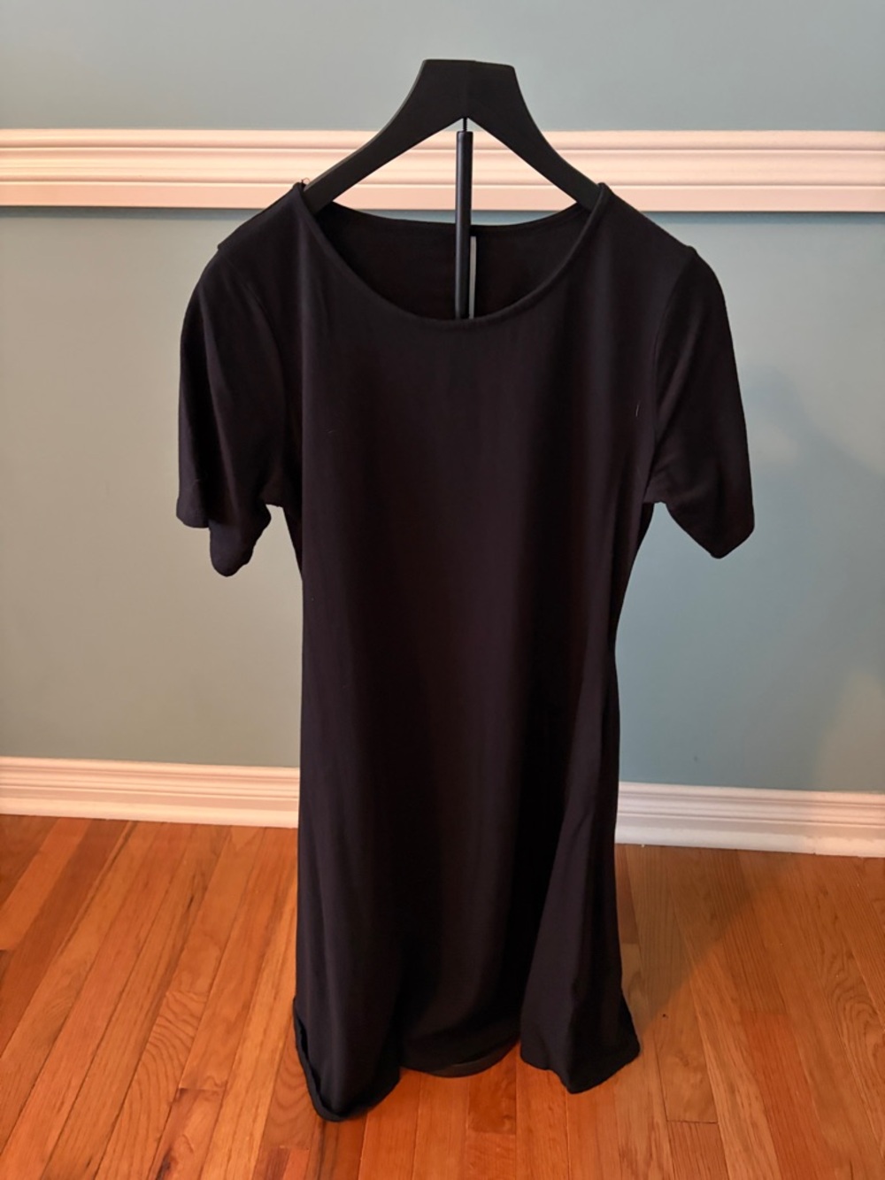 Zenana Outfitters Black Short Sleeve Shift Top